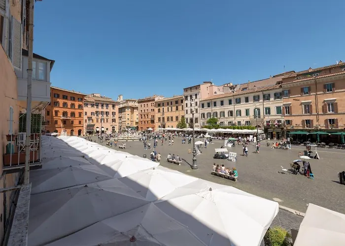 New! Amazing Piazza Navona View Apartment *