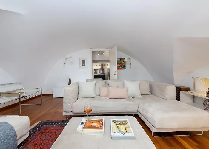 New! Amazing Piazza Navona View Apartment *